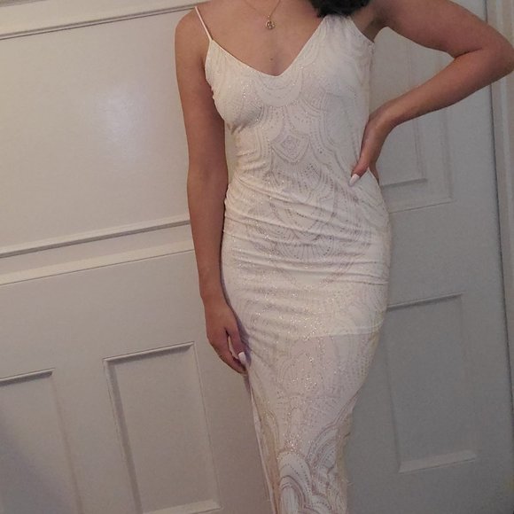 Bodycon Backless Glitter Dress - Picture 1 of 6